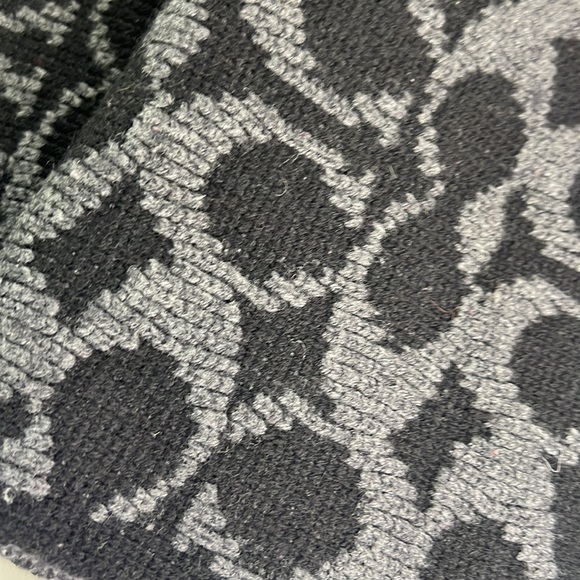 Coach Black and Gray scarf - Picture 3 of 4